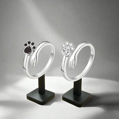 Adjustable Paw Ring Made of Sterling Silver – Hand-in-Paw Design