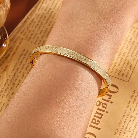 Elegant Minimalist Gold Bangles