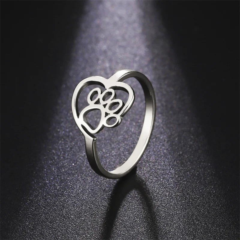 Heart Paw Ring Made of Stainless Steel for Animal Lovers