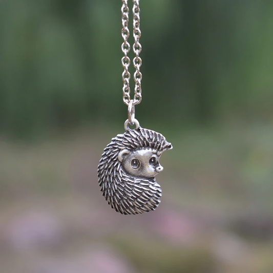Retro Hedgehog Necklace in Silver