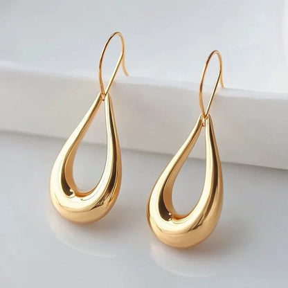 Vintage Golden Waterdrop Hollow Earrings